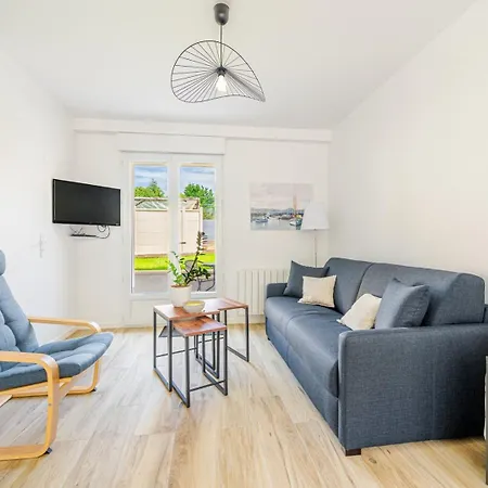 Hébergement de vacances Les Cerisiers / Maison Pour 6 A Cergy